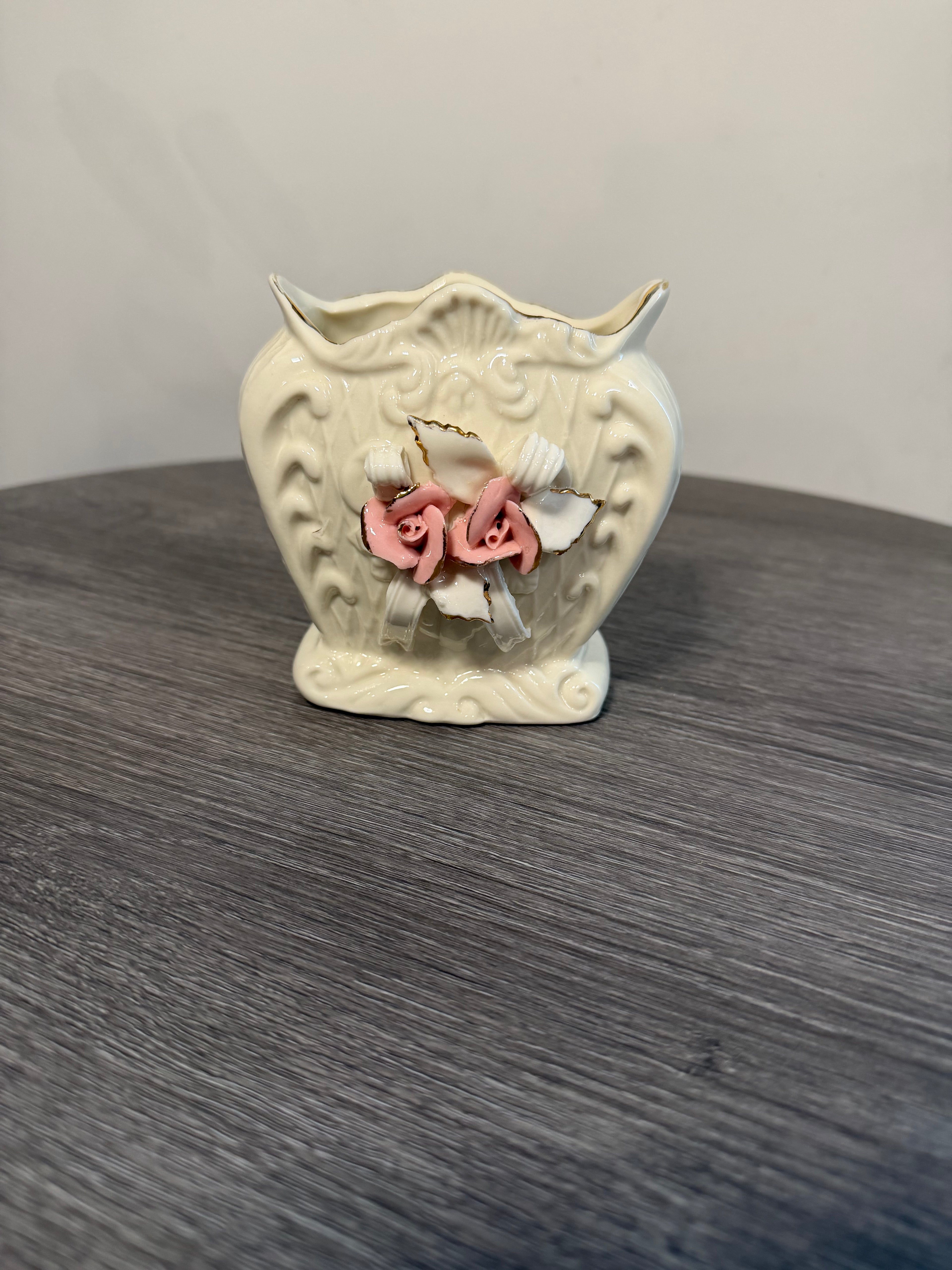 Cream porcelain rose planter